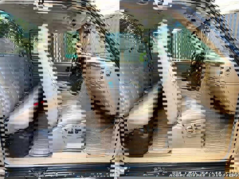 Used 2004 Chevrolet Silverado 2500 LT image 36