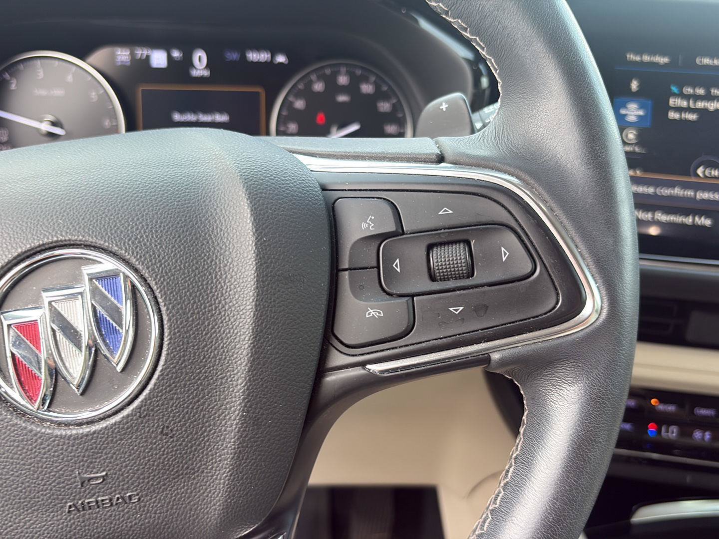 Used 2021 Buick Envision Avenir w/ Technology Package II AWD/4WD image 18