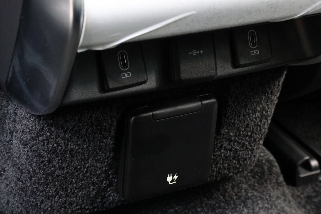 New 2026 Land Rover Range Rover SE AWD/4WD image 12