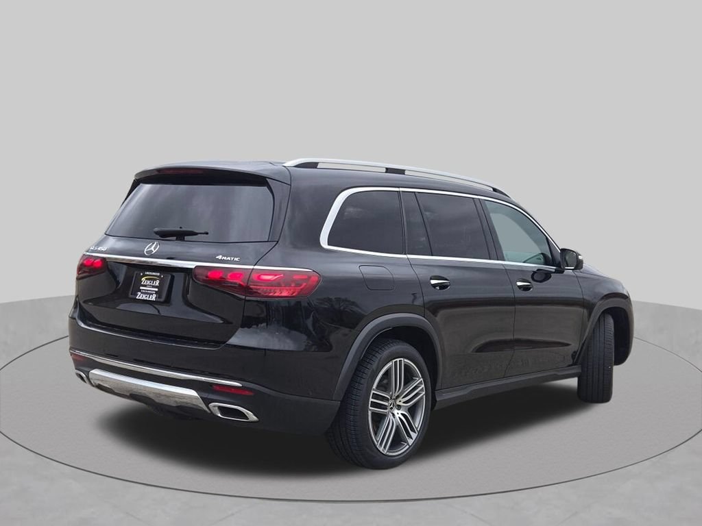 Used 2025 Mercedes-Benz GLS 450 4MATIC image 12