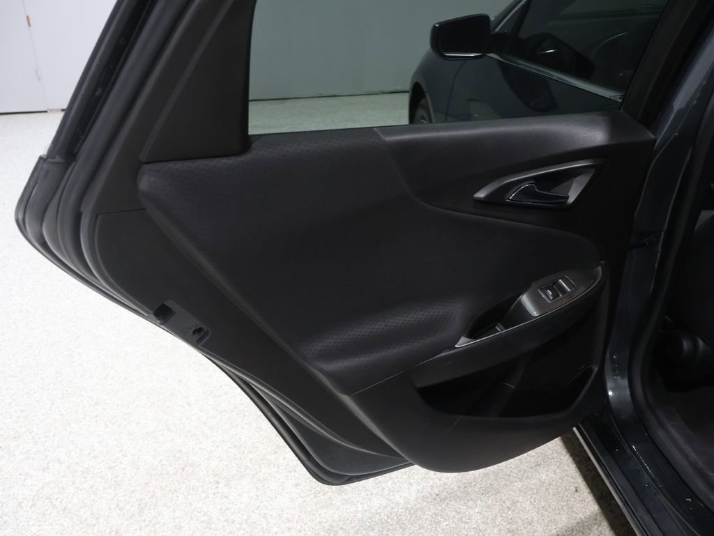 Used 2017 Chevrolet Malibu LS image 18