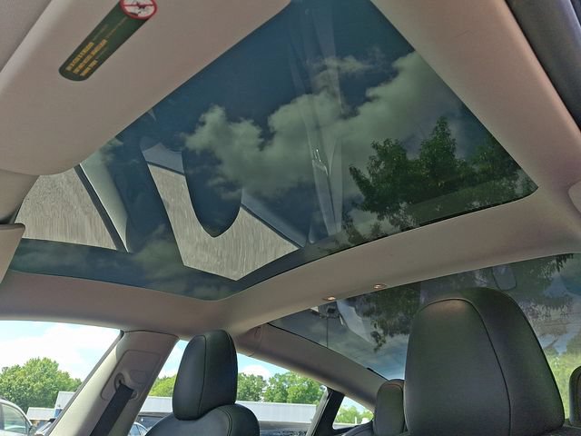 Used 2023 Tesla Model 3 Standard Range RWD image 16
