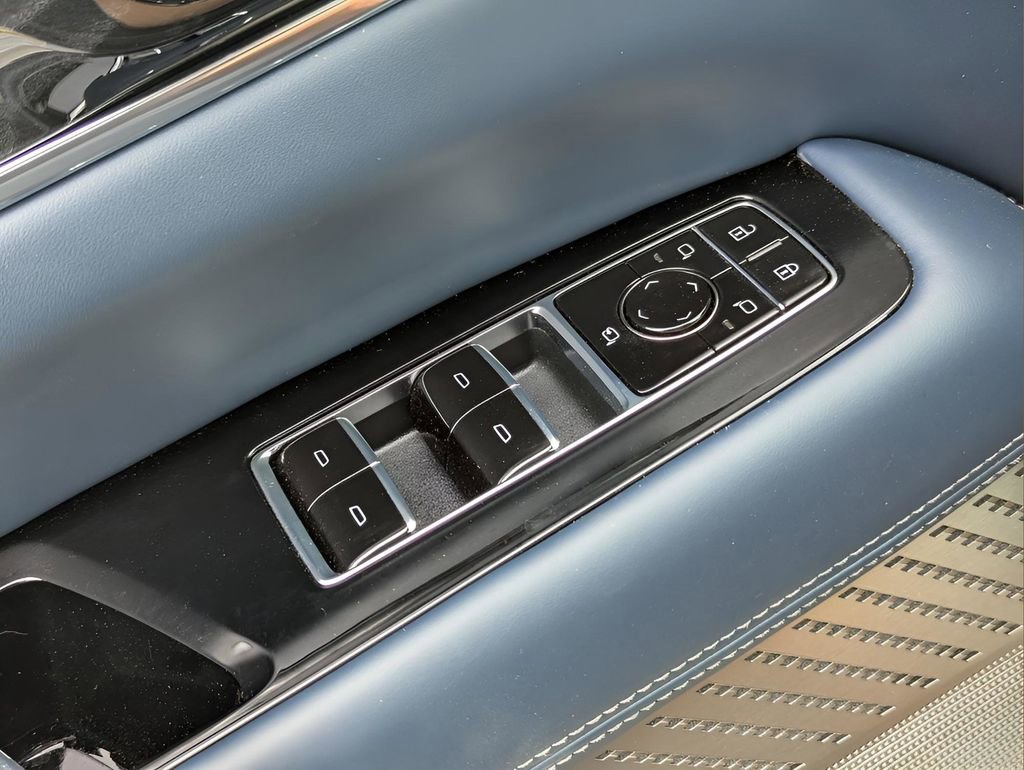 New 2025 Cadillac Escalade IQ Sport 2 AWD/4WD image 16