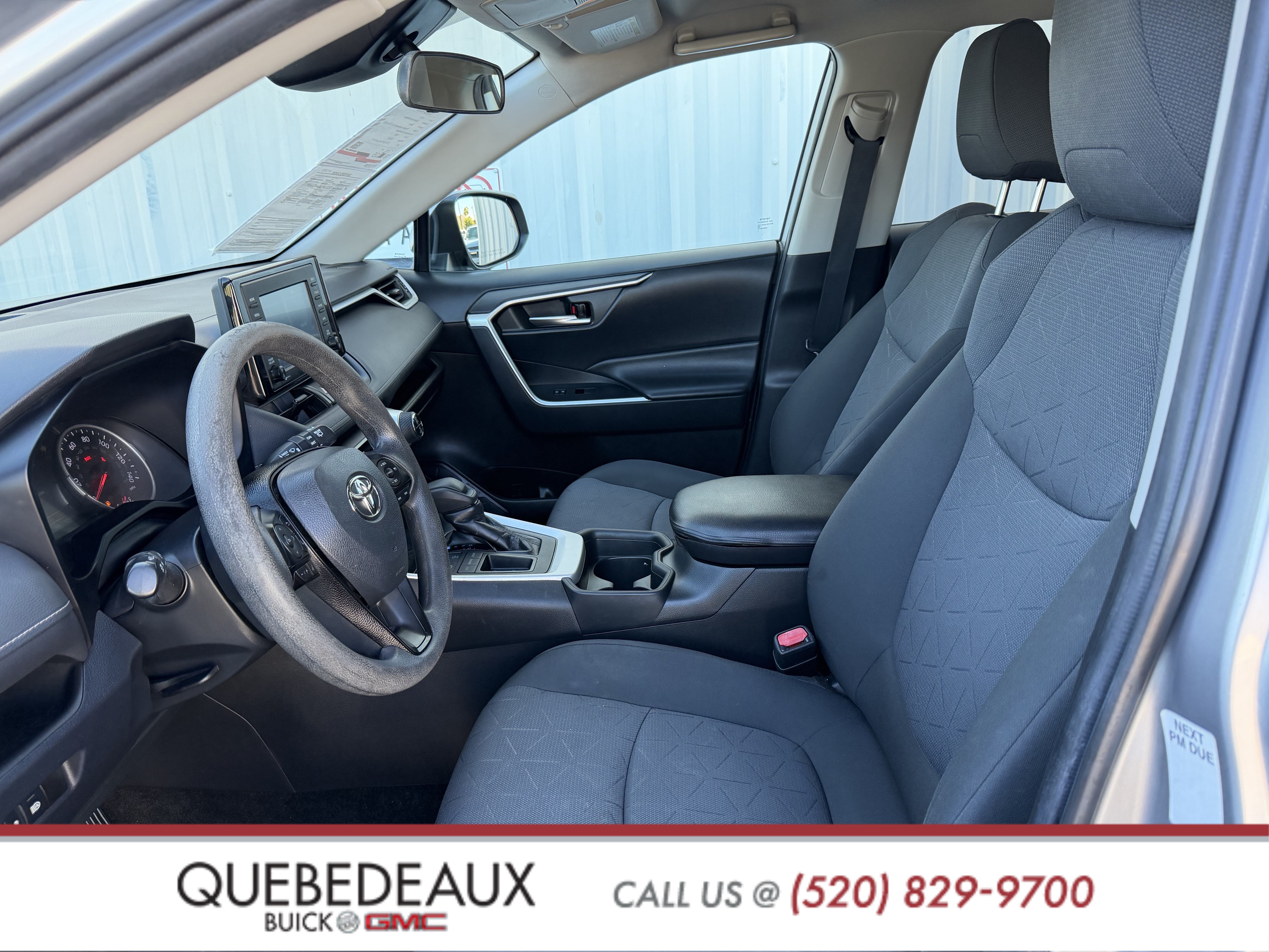 Used 2020 Toyota RAV4 XLE FWD image 9