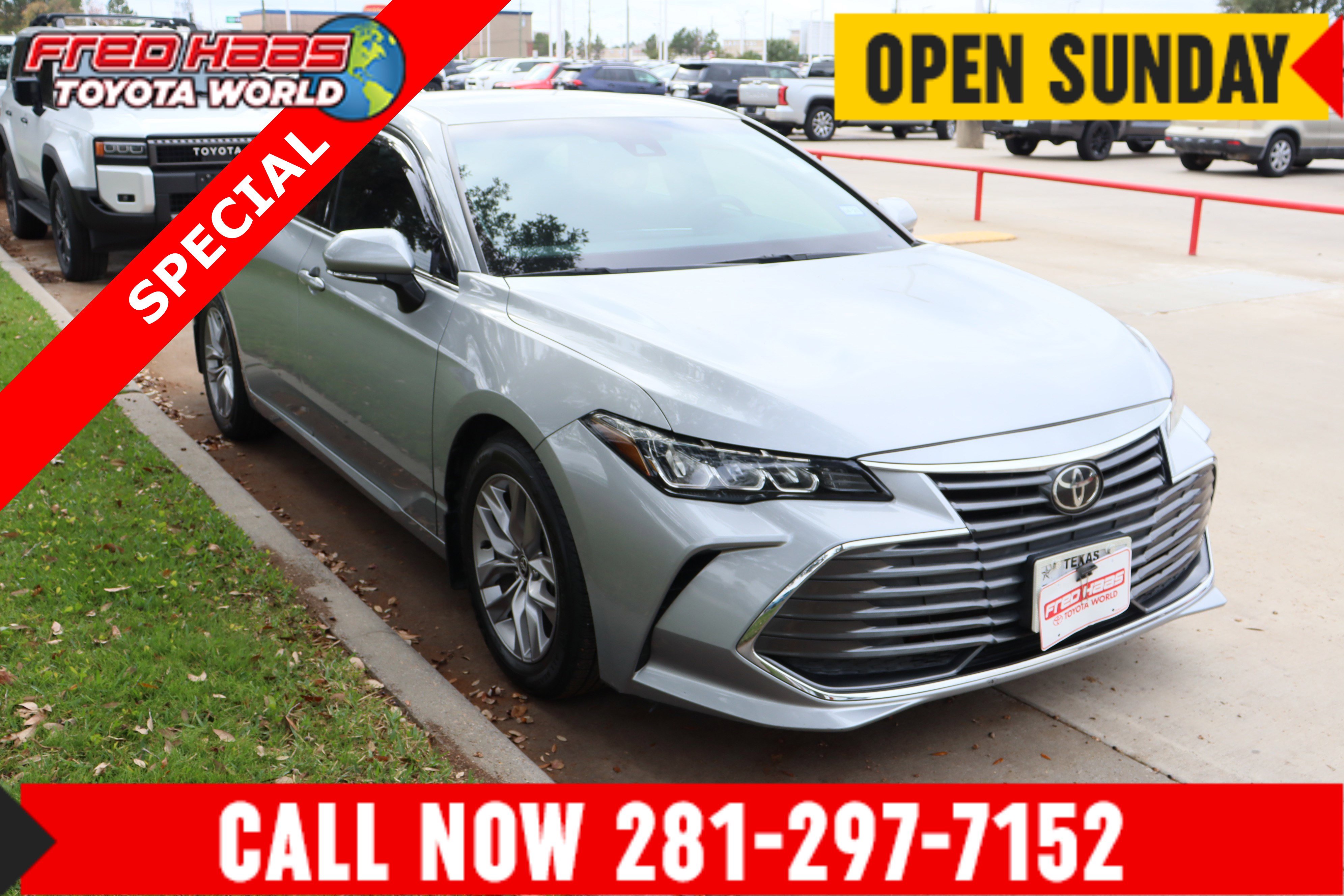Used 2020 Toyota Avalon XLE w/ Carpet Mat Package
