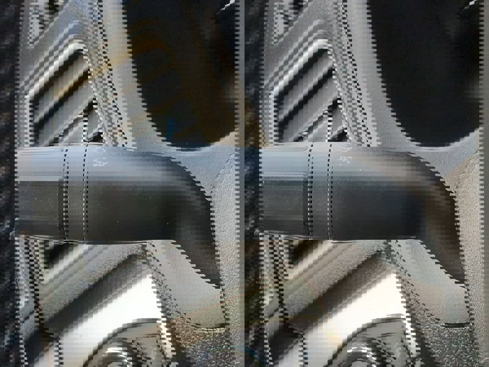 Certified 2018 Ford Explorer XLT w/ Equipment Group 202A image 29