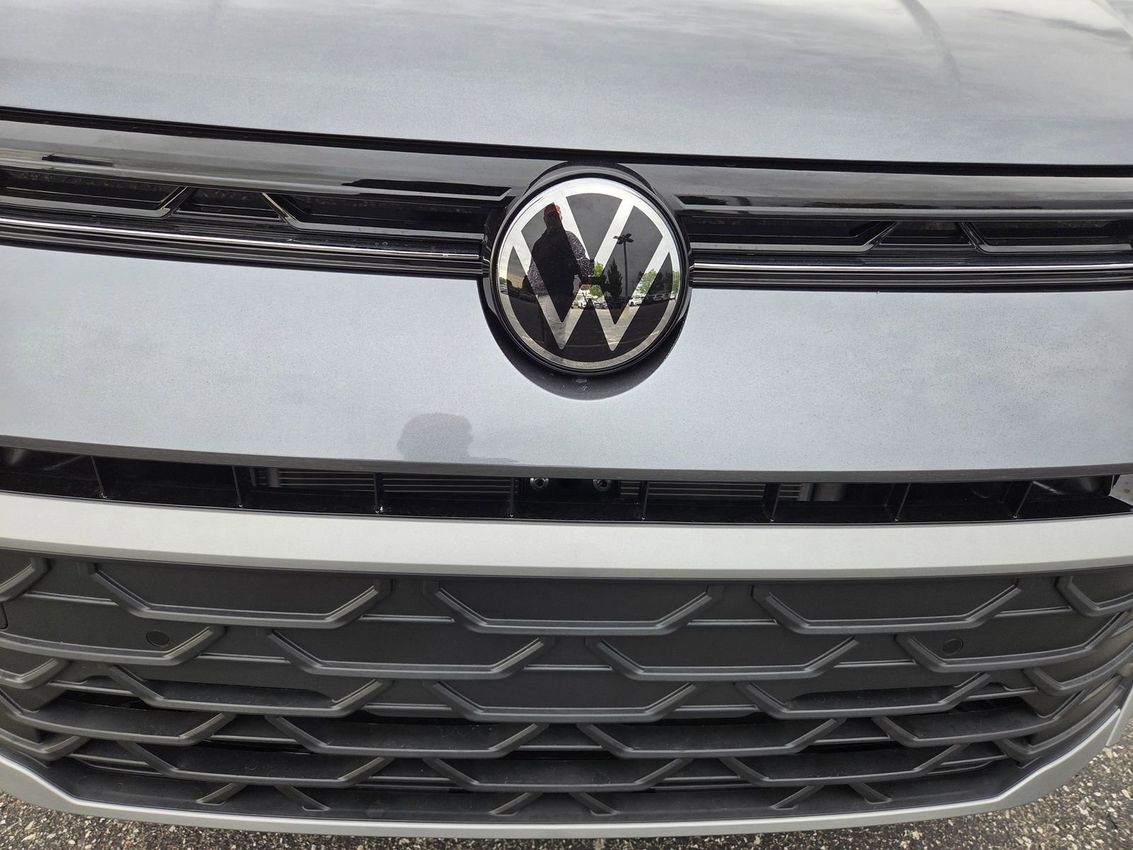 New 2026 Volkswagen Taos SE AWD/4WD image 5