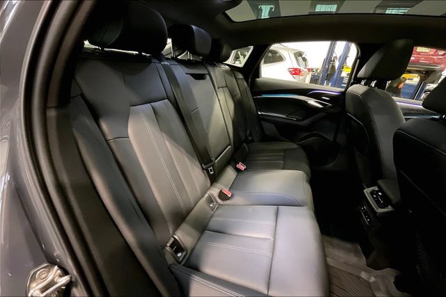 Certified 2025 Audi A6 e-tron Premium Plus w/ Premium Plus RWD image 27