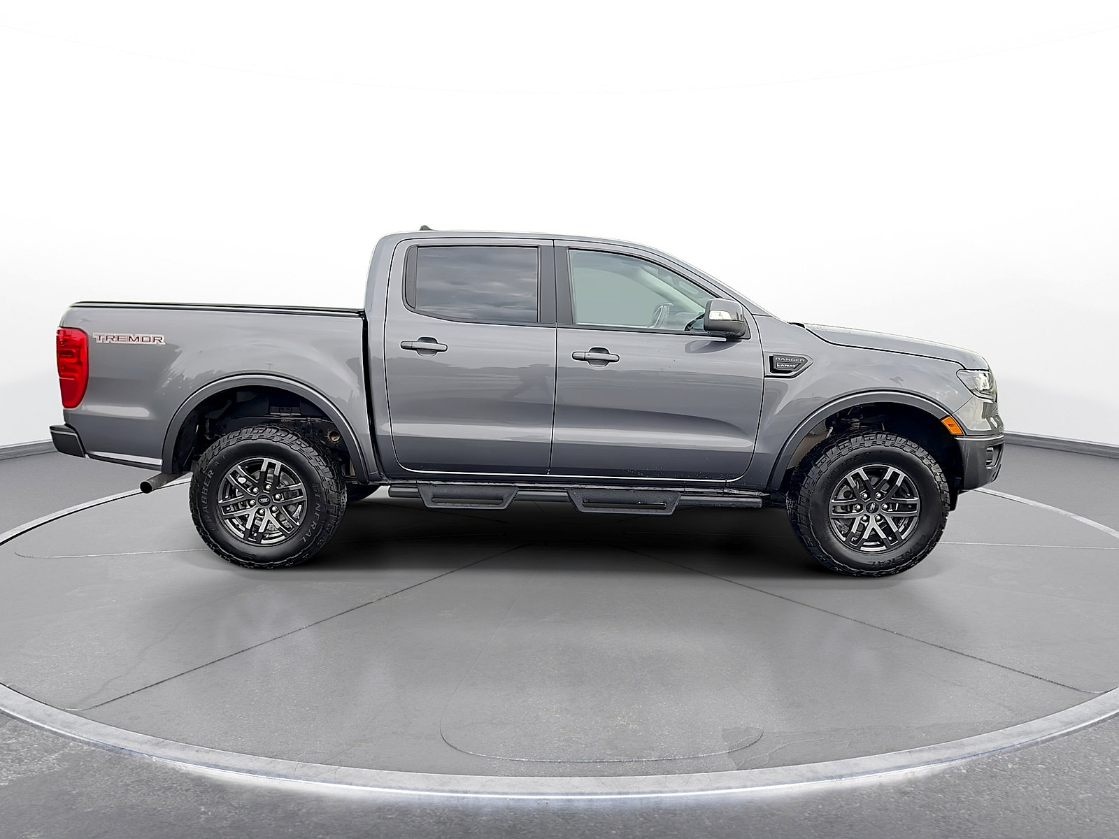 Used 2022 Ford Ranger Lariat w/ Tremor Off-Road Package AWD/4WD image 9