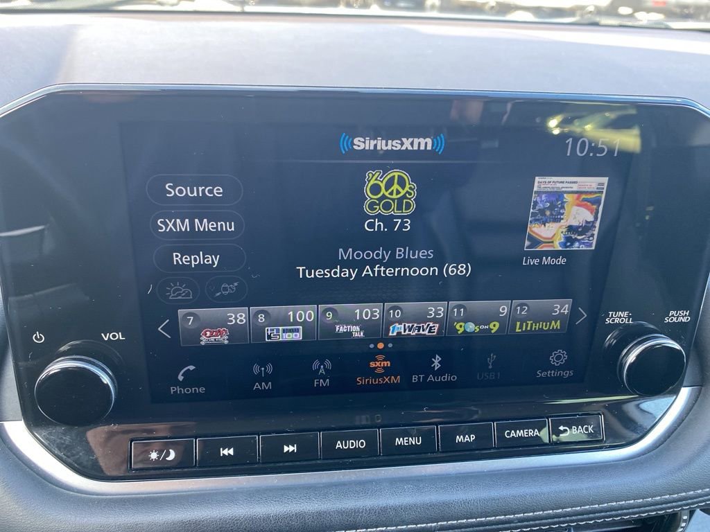 Used 2023 Nissan Rogue SL w/ SL Premium Package image 41