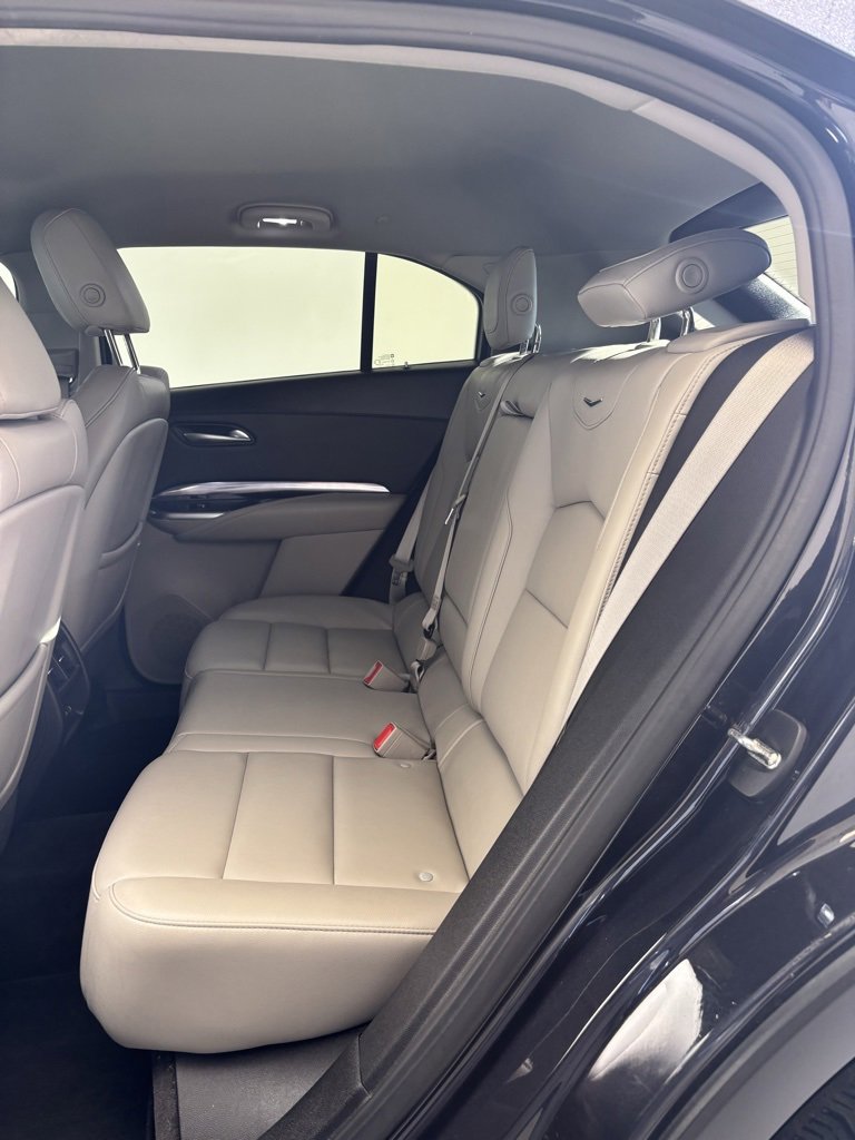 Certified 2022 Cadillac XT4 Luxury image 22