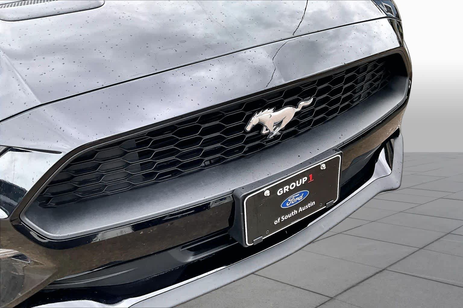 Used 2022 Ford Mustang Coupe RWD image 30