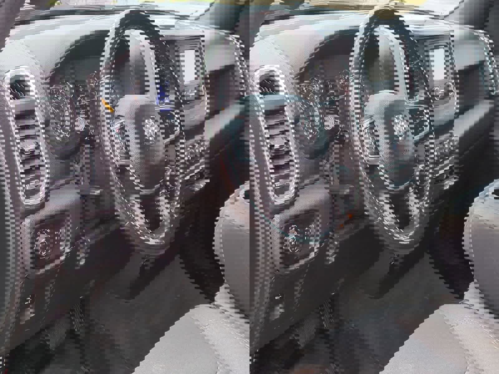 Used 2021 RAM 1500 Big Horn image 10