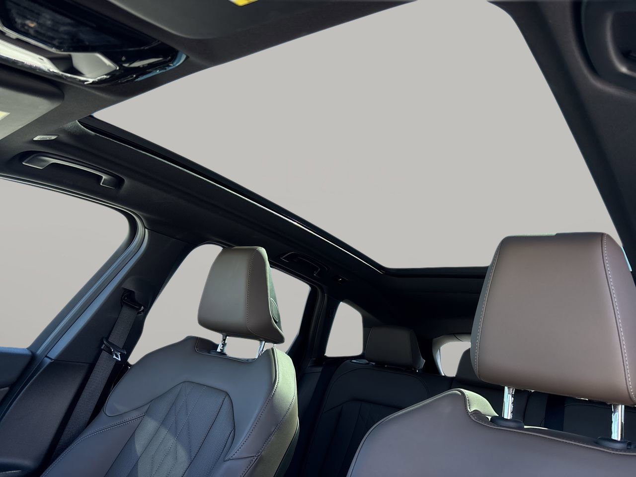 Used 2025 BMW X3 xDrive30i w/ M Sport Package image 21