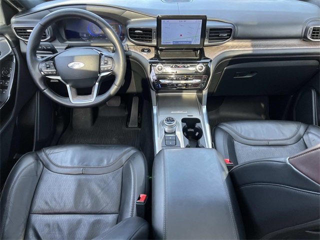 Certified 2023 Ford Explorer Platinum w/ Equipment Group 601A image 16