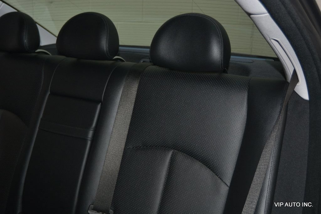 Used 2007 Mercedes-Benz E 350 4MATIC Sedan image 23
