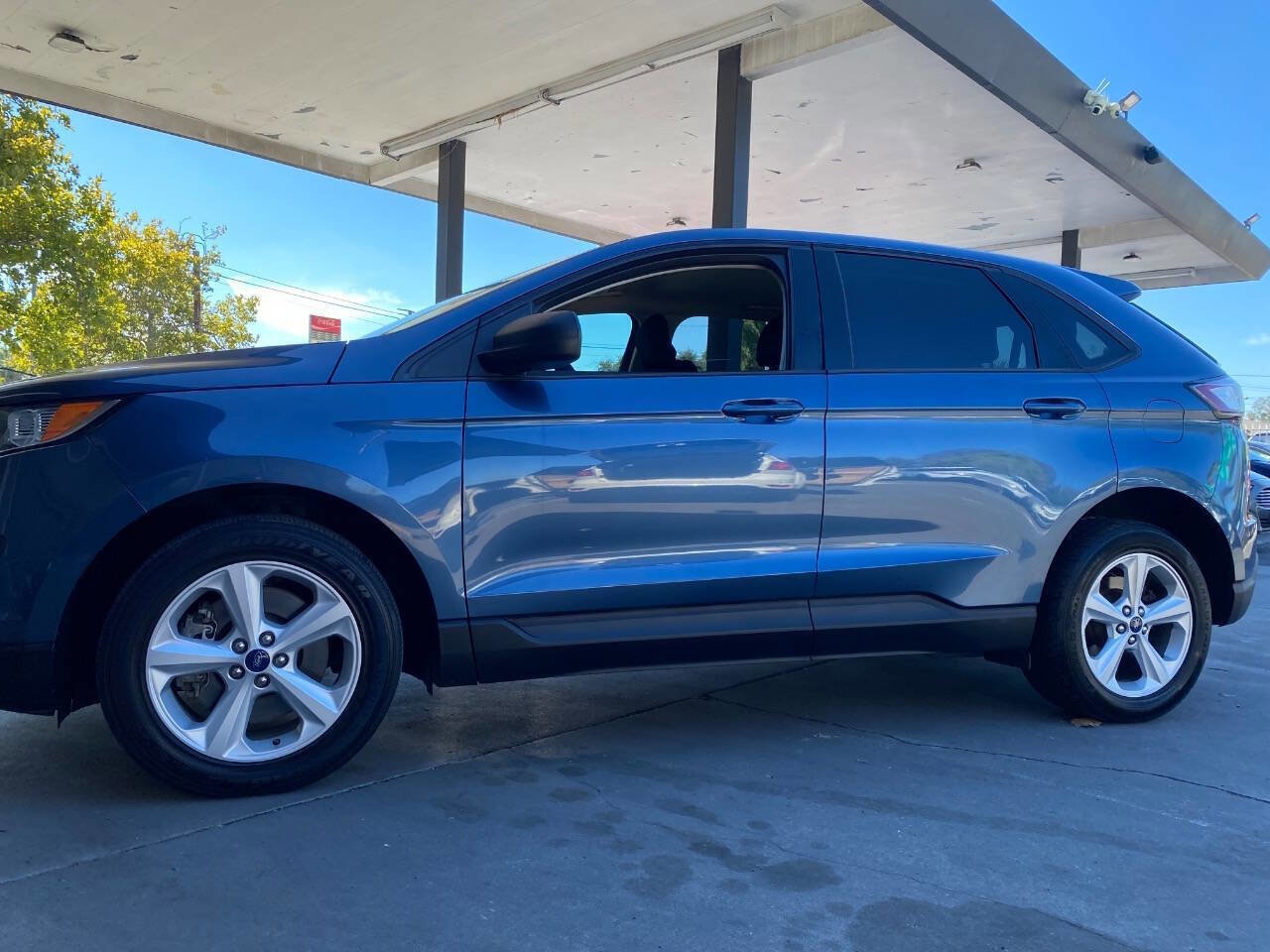 Used 2018 Ford Edge SE AWD/4WD image 8