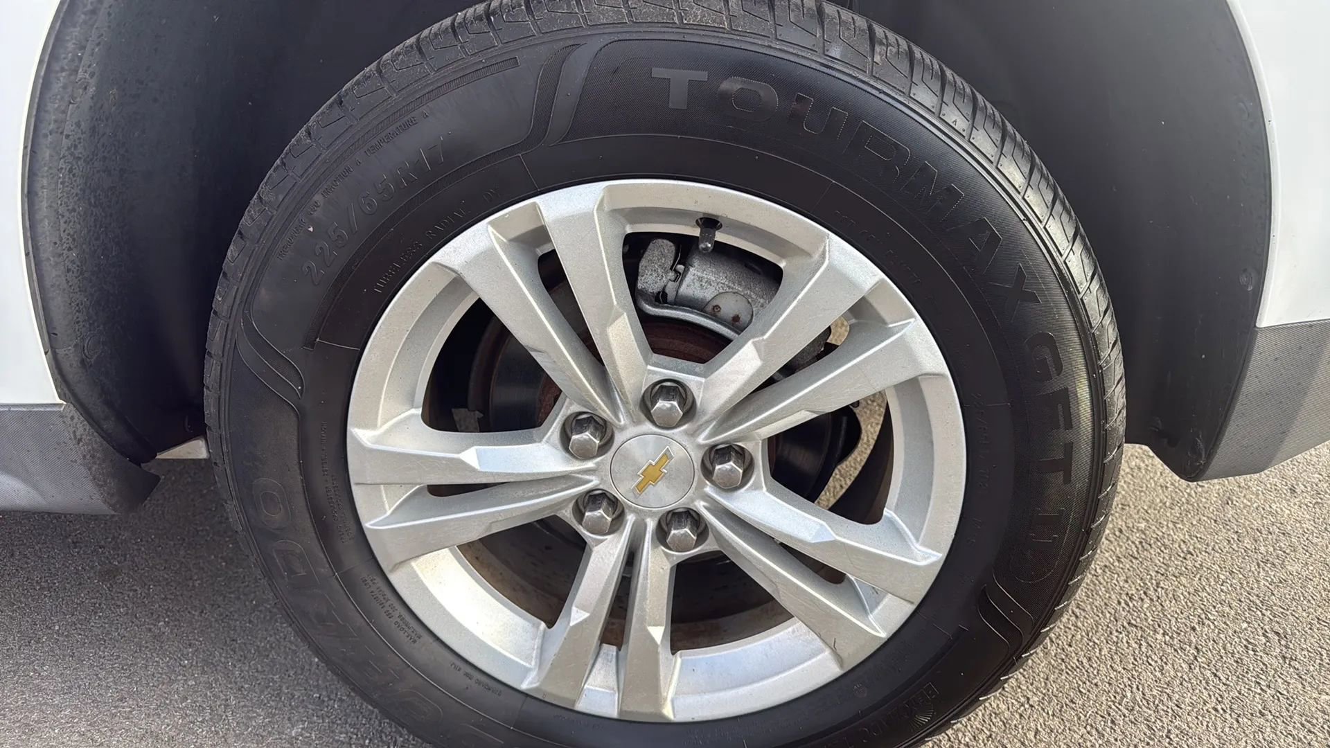 Used 2016 Chevrolet Equinox LT w/ Convenience Package image 12