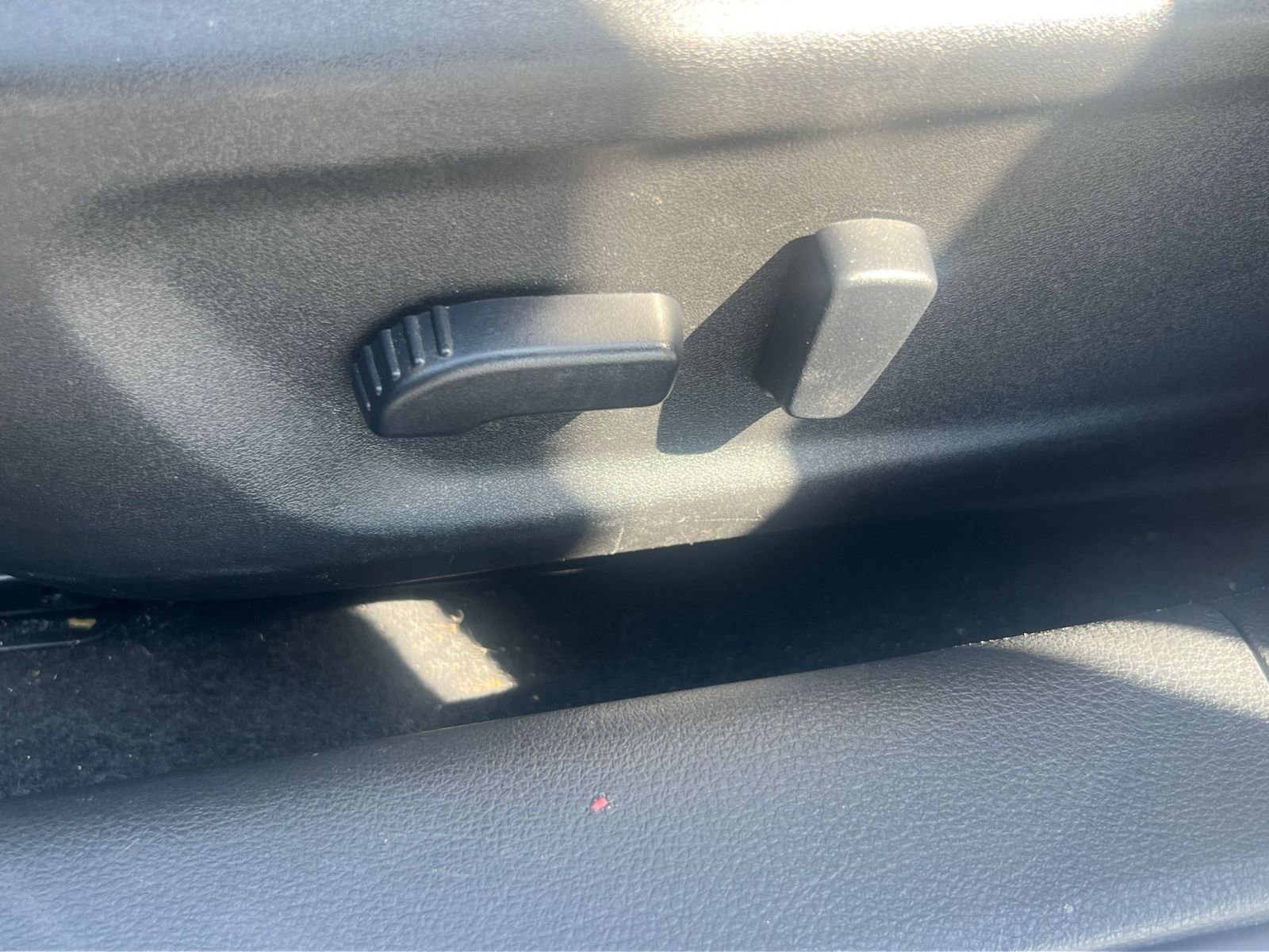 Used 2025 Nissan Altima 2.5 SV image 20