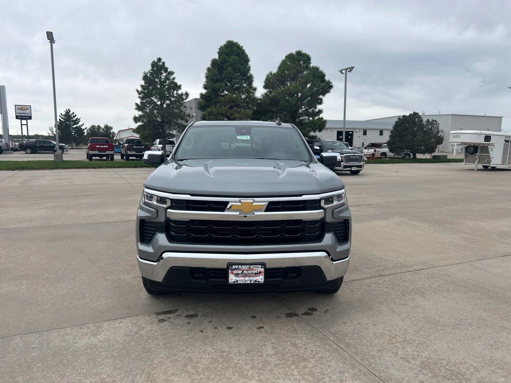 New 2026 Chevrolet Silverado 1500 LT w/ Leather Package AWD/4WD image 9