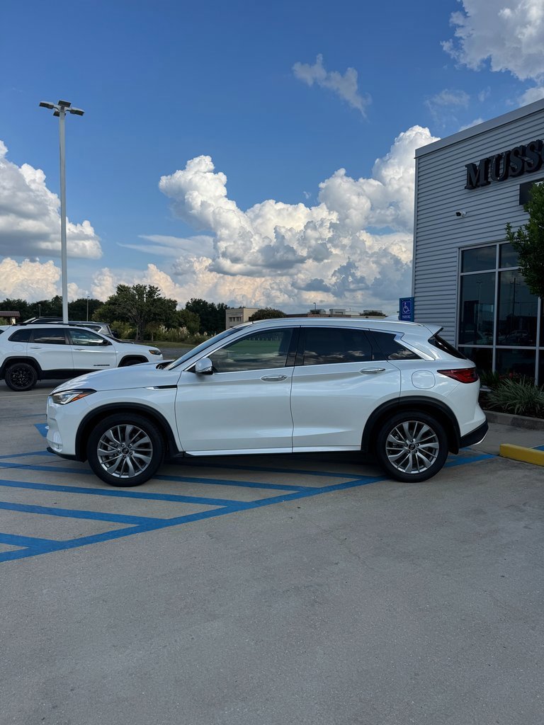 Used 2024 INFINITI QX50 Luxe image 3