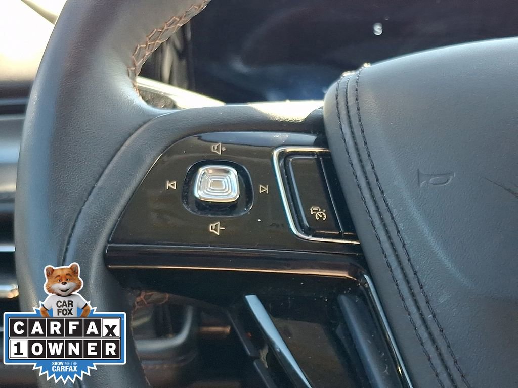 Used 2025 Lincoln Aviator AWD image 21