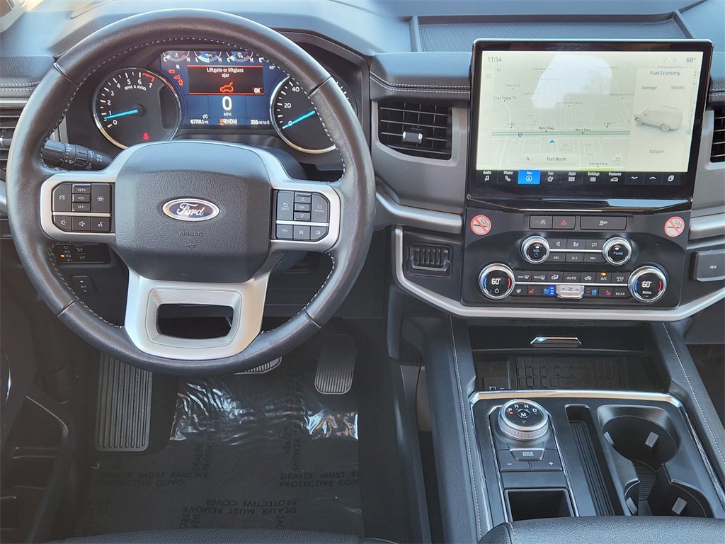 Used 2024 Ford Expedition Max XLT image 28