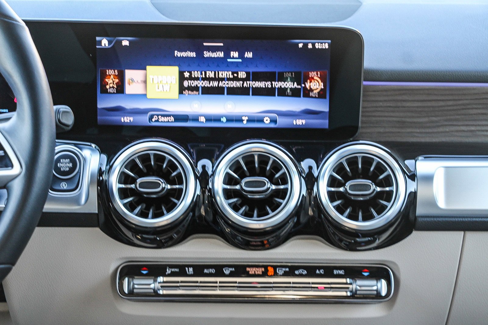 Certified 2025 Mercedes-Benz GLB 250 4MATIC image 14