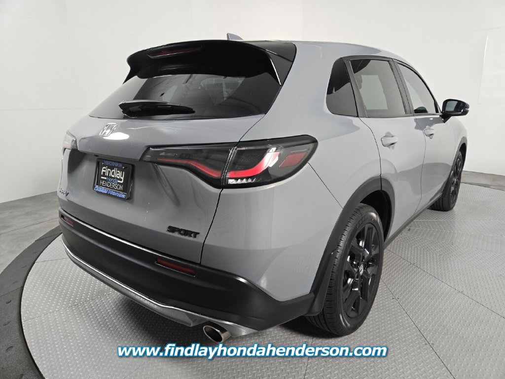 Used 2025 Honda HR-V Sport image 6
