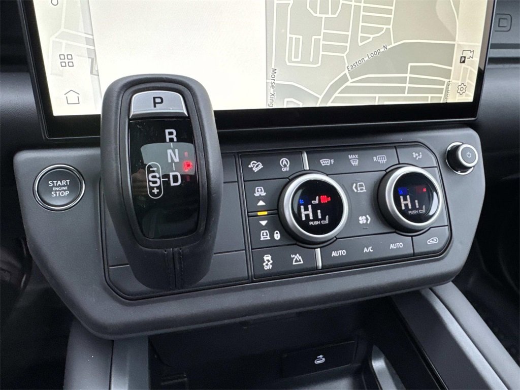 New 2026 Land Rover Defender 110 X-Dynamic SE image 23