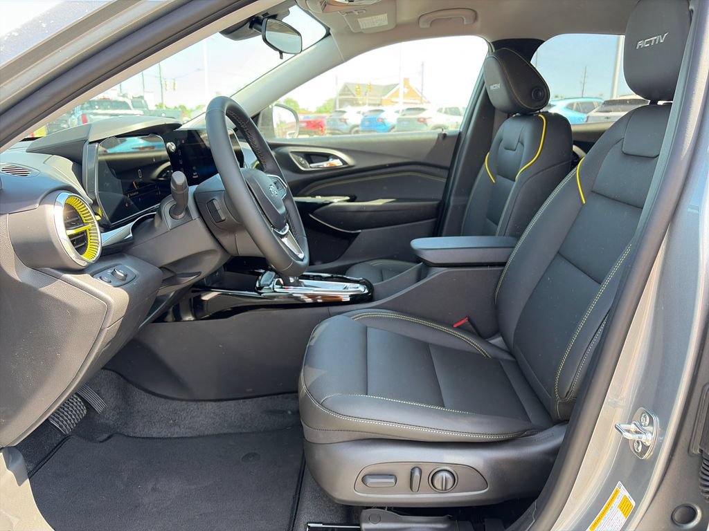 New 2026 Chevrolet Trax ACTIV w/ Driver Confidence Package FWD image 14