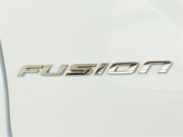 Used 2018 Ford Fusion S image 9
