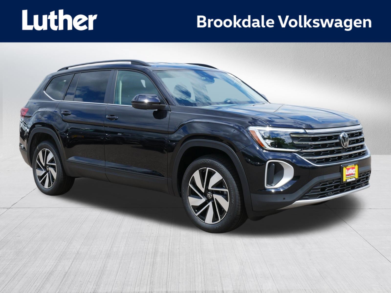 New 2026 Volkswagen Atlas SE AWD/4WD image 1