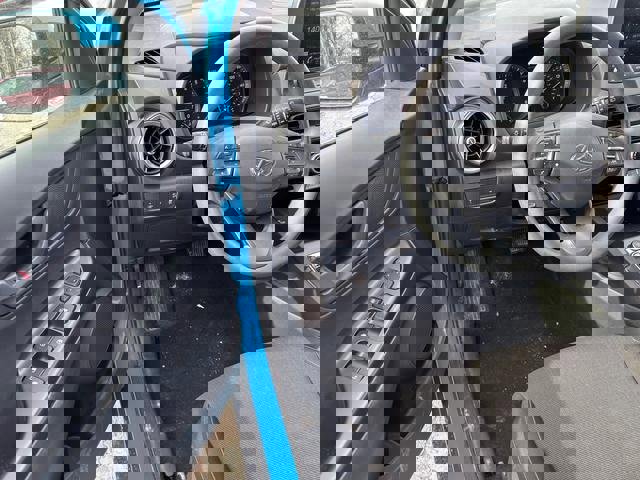 Used 2023 Hyundai Kona SEL image 9