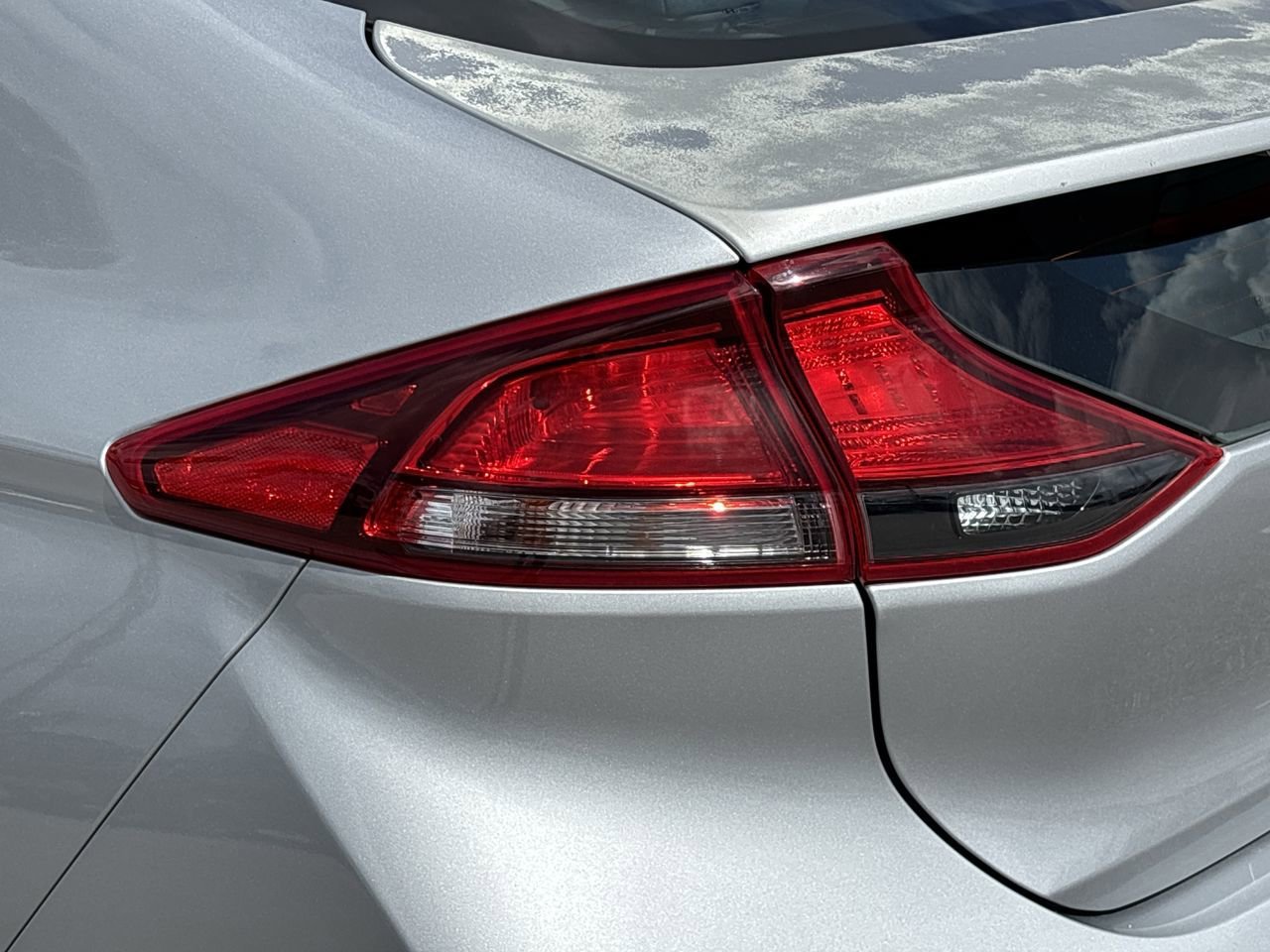 Used 2020 Hyundai Ioniq Blue image 7