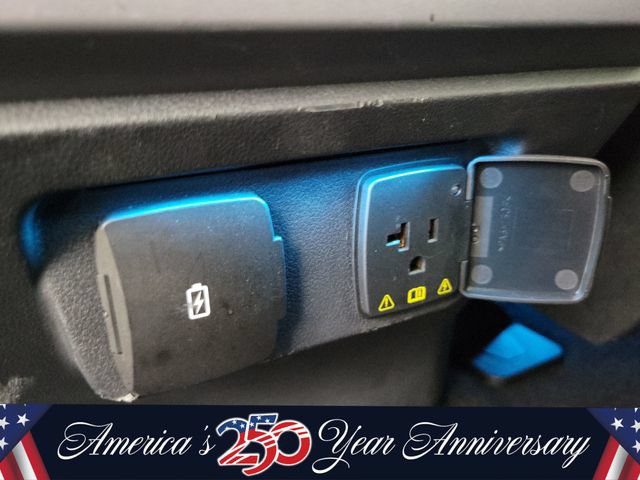 Used 2023 Ford F150 Lightning Lariat AWD/4WD image 14