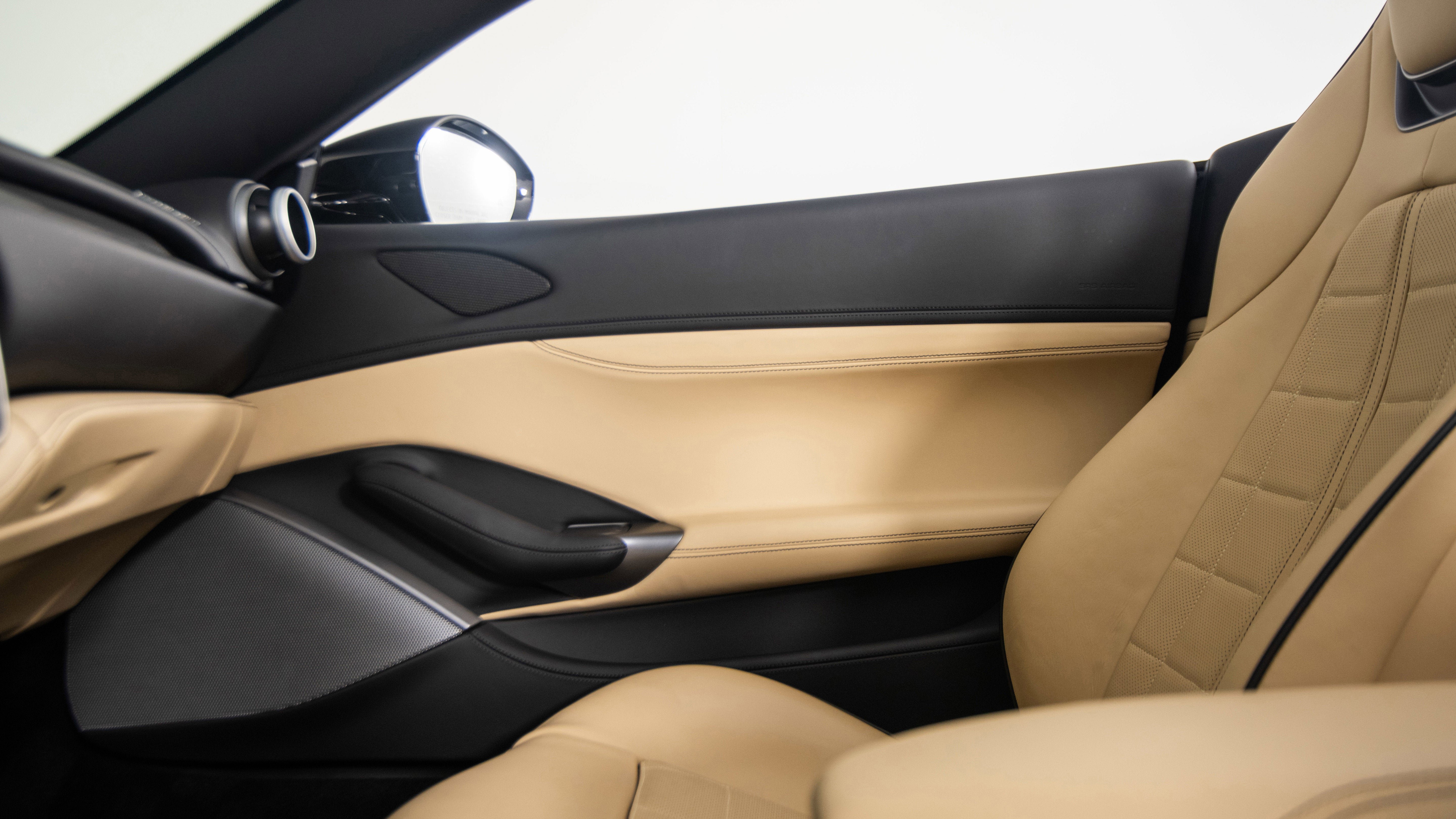 Certified 2022 Ferrari Portofino M image 48