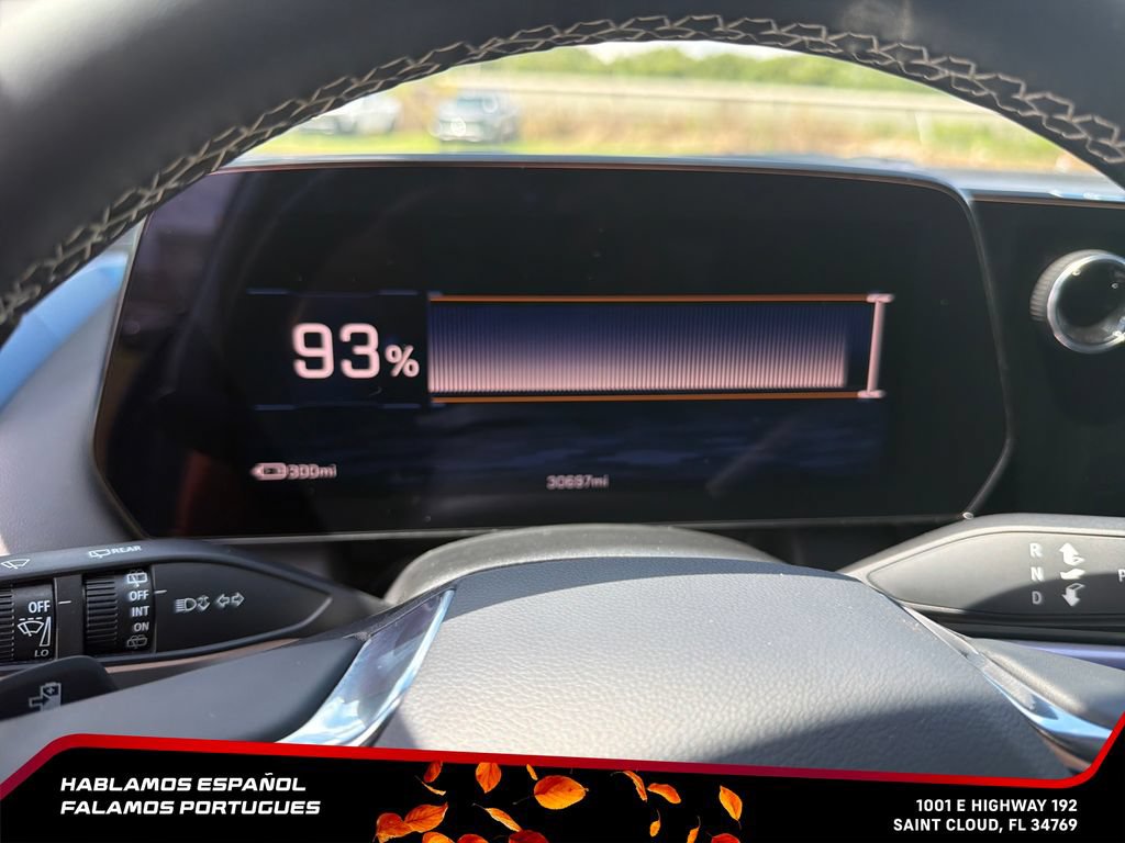 Used 2025 Chevrolet Equinox EV LT w/ Convenience Package FWD image 25