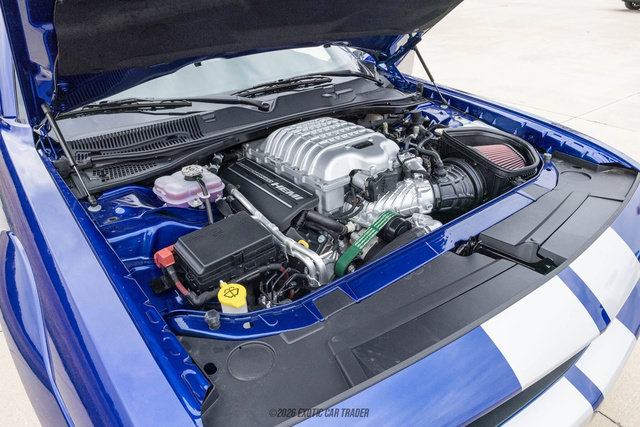Used 2022 Dodge Challenger SRT Hellcat RWD image 13