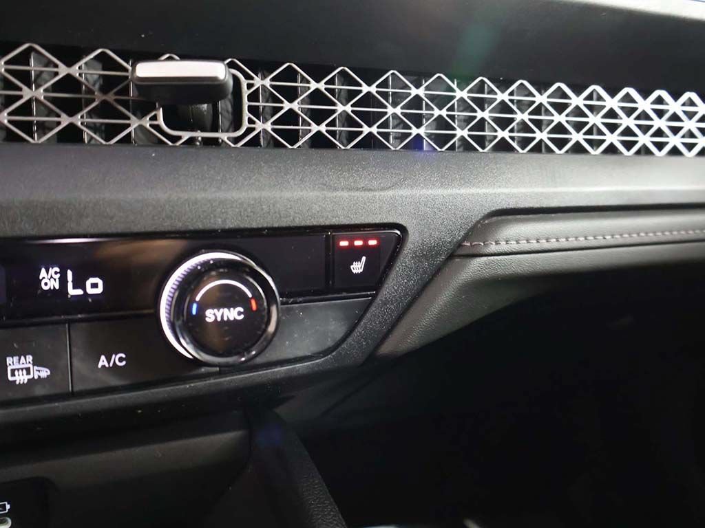 Used 2023 Honda Accord EX image 46
