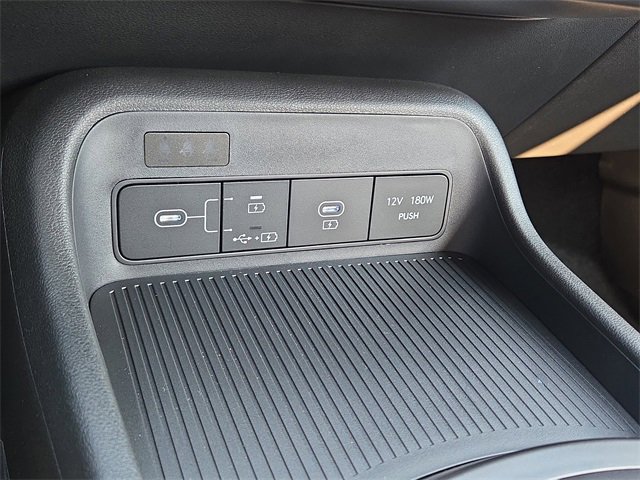 New 2026 Hyundai Kona SE image 13