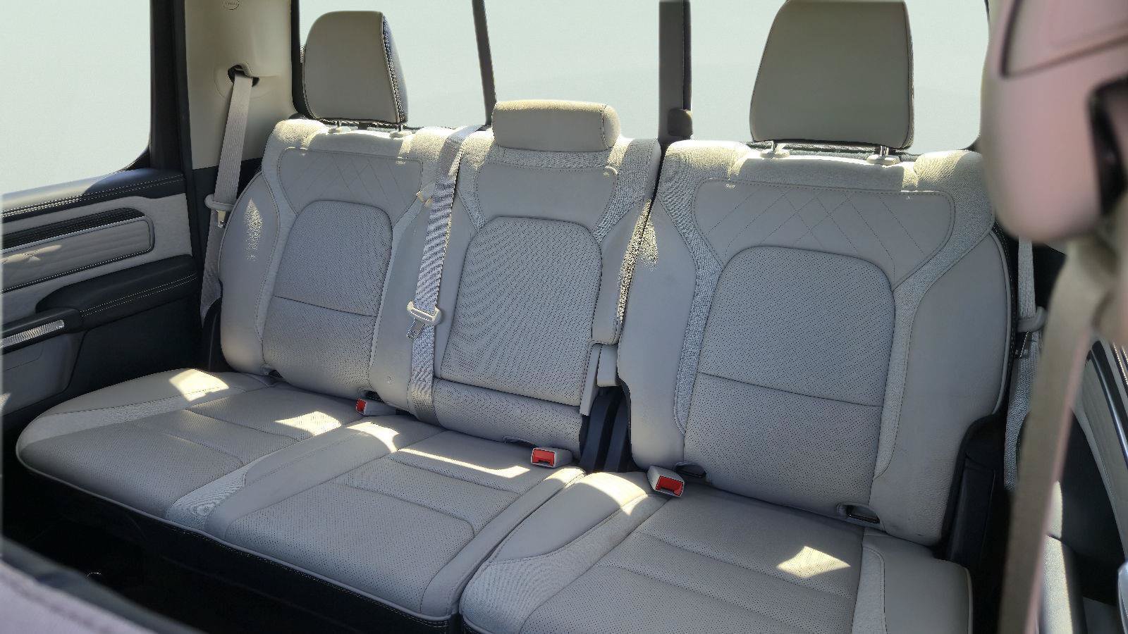 Used 2024 RAM 1500 Limited AWD/4WD image 23