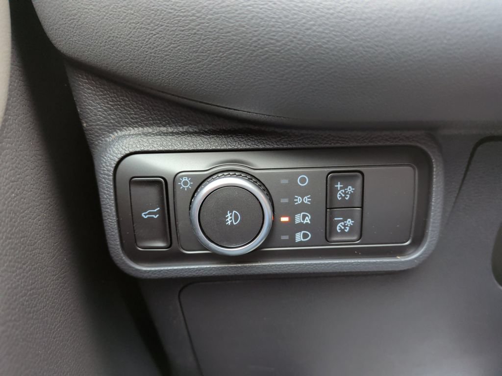New 2026 Ford Explorer Active w/ Active Comfort Package AWD/4WD image 29
