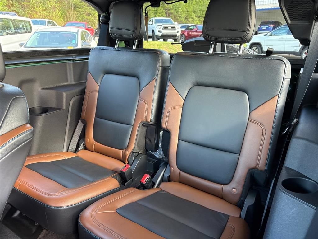 Used 2023 Ford Bronco Outer Banks AWD/4WD image 19
