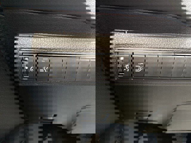 New 2026 Toyota Corolla SE image 29