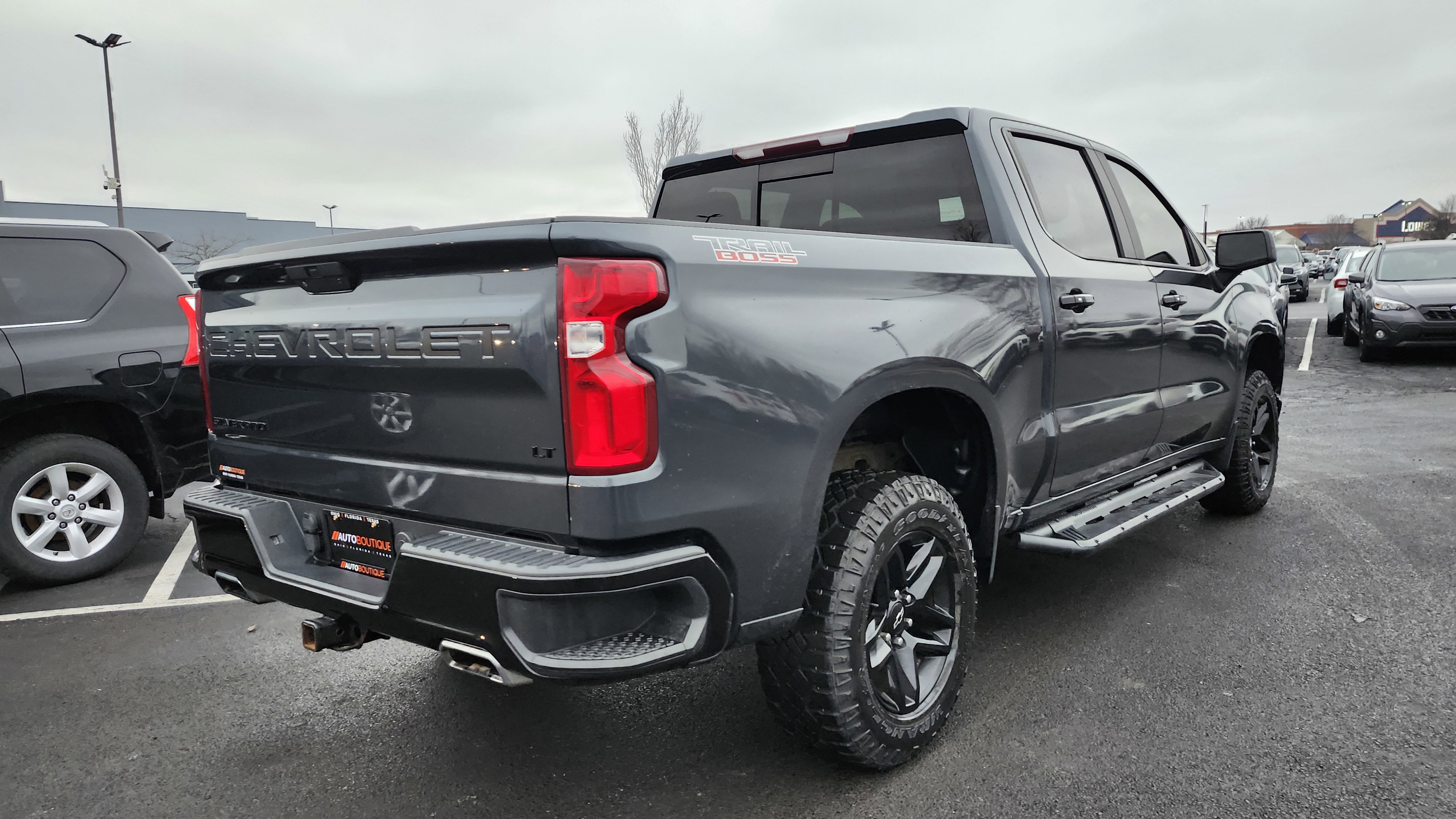 Used 2019 Chevrolet Silverado 1500 LT Trail Boss image 18