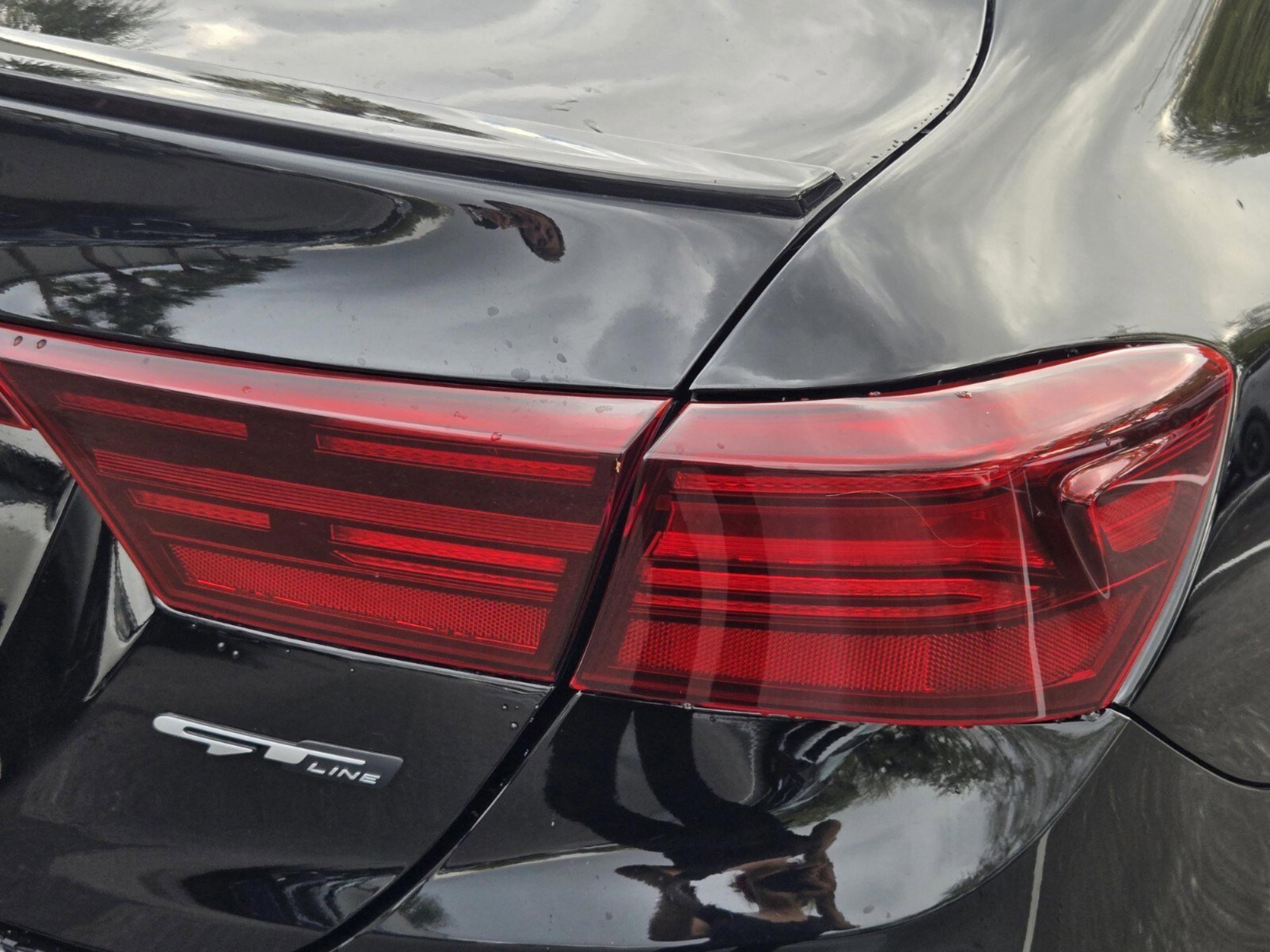 Used 2022 Kia Forte GT-Line w/ GT-Line Premium Package image 14