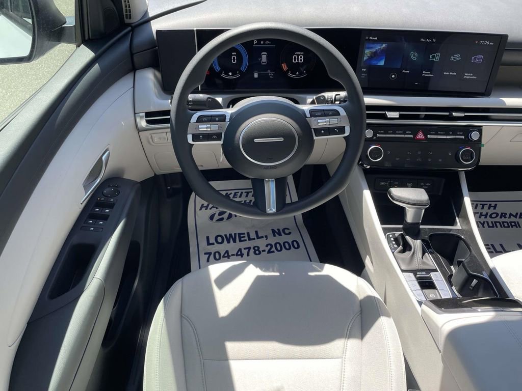 New 2026 Hyundai Tucson SEL AWD/4WD image 12