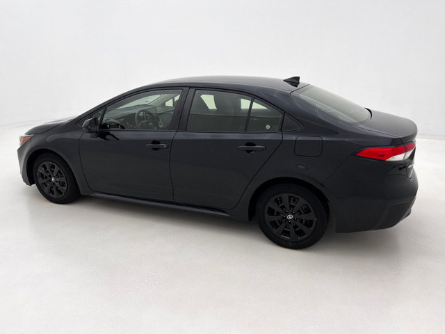 Used 2021 Toyota Corolla LE FWD image 10