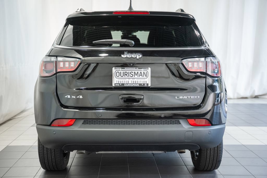 Certified 2025 Jeep Compass Limited AWD/4WD image 5